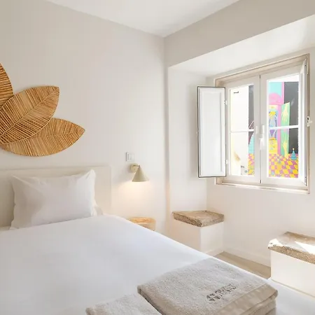 Guest house Guestready - Charming Duplex In The Alfama Heart Lisbon