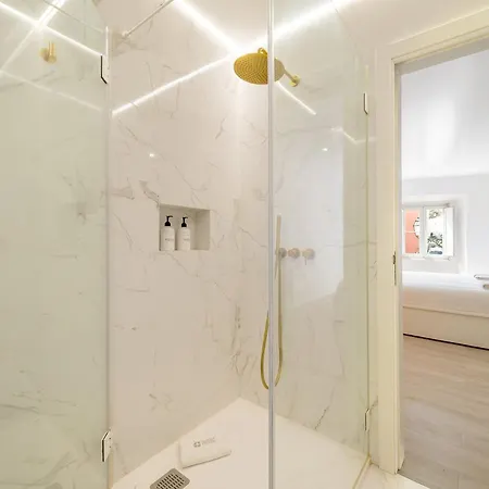 Guest house Guestready - Charming Duplex In The Alfama Heart