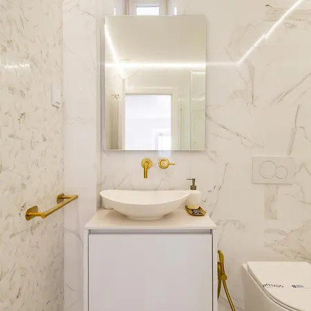 Gasthuis Guestready - Charming Duplex In The Alfama Heart 4*