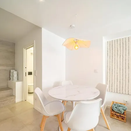 Gasthuis Guestready - Charming Duplex In The Alfama Heart Lissabon