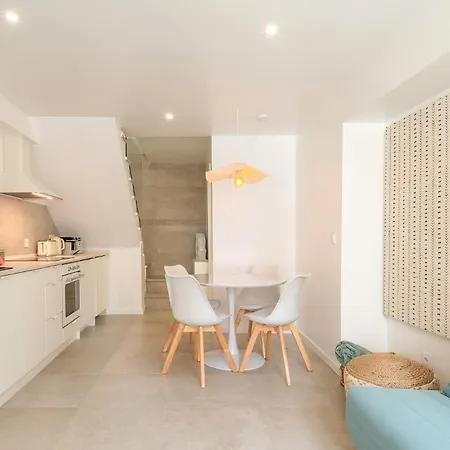 Gasthuis Guestready - Charming Duplex In The Alfama Heart Lissabon